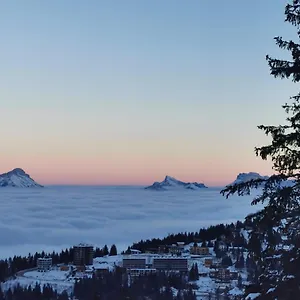 Rénové Chamrousse, Au Pied Des Pistes. Appartement